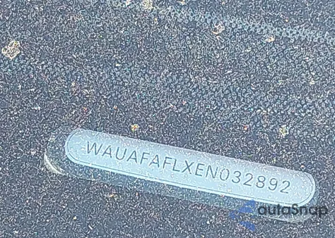 2014 Audi A4 2.0T Premium z USA, uszkodzony, nr VIN WAUAFAFLXEN032892